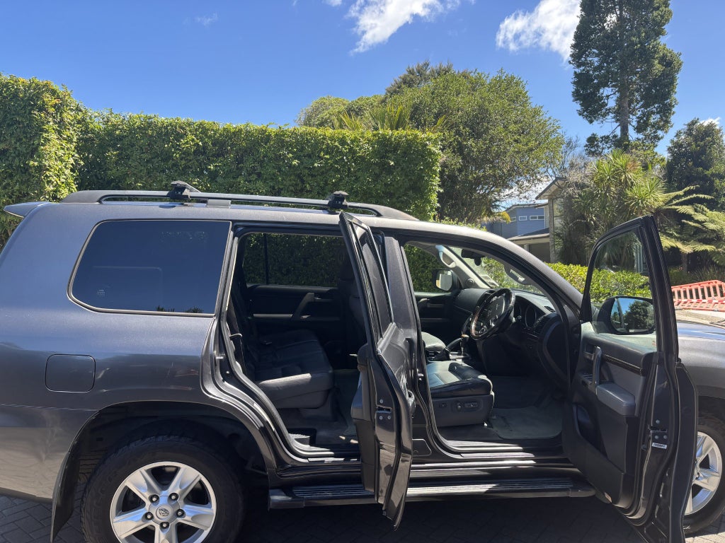 2010 Toyota Land Cruiser