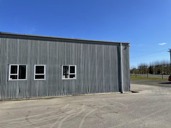 Image 1 of 2