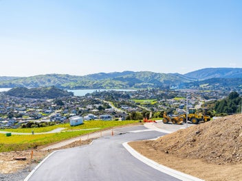 4 Sections - Great Price - Title Issued