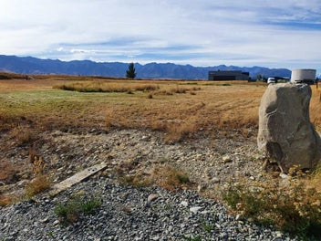Image 1 of 5
