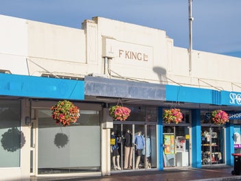 Image 1 of 4