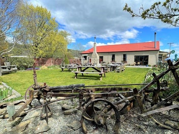 Tavern On The Trail