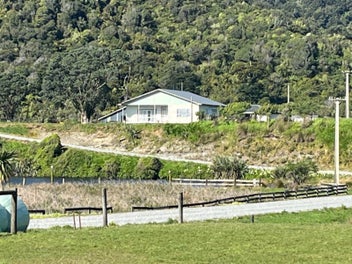 Image 1 of 35