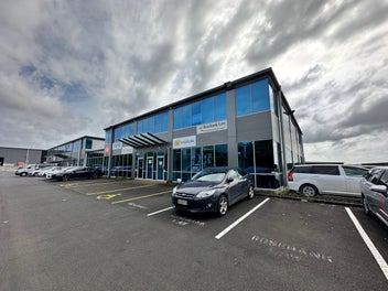 Image 1 of 1