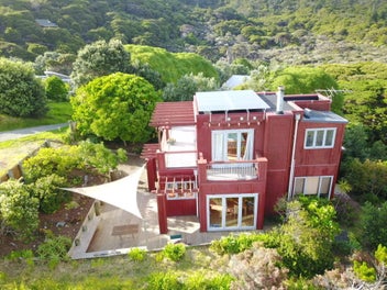 120m to the Beach, Surf is Up! Price is Down!