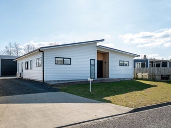 Image 1 of 18