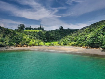 Unmatched Waterfront Living – Build Your Legacy