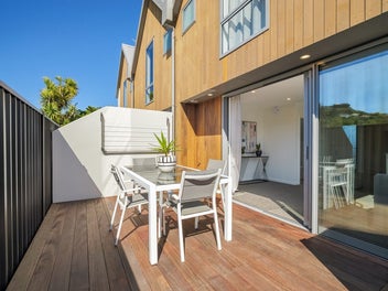 Exceptional Townhouses - Invest or Live the Dream