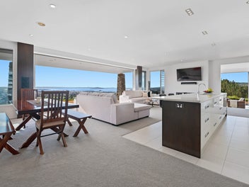 The Pinnacle of World-Class Luxury