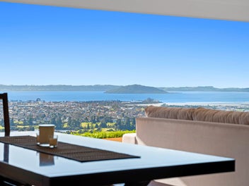 The Pinnacle of World-Class Luxury
