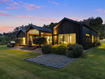 River retreat reserved