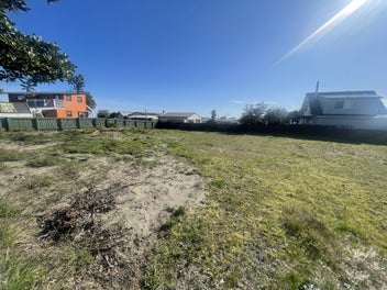 Olde Beach - Waitarere Section
