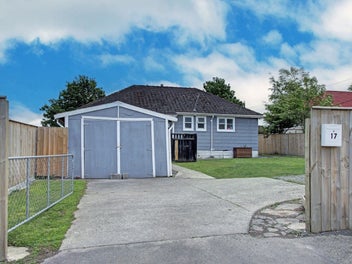 Vendor Ready to Move – Opportunity in Landsdowne