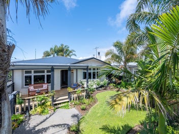 Image 1 of 25
