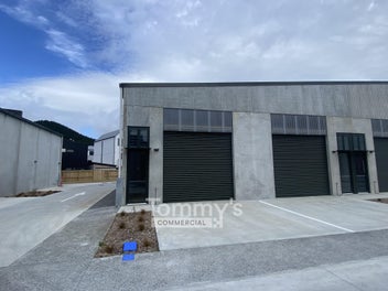 Image 1 of 5