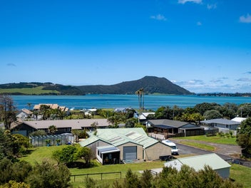 The Jewel in the Pukenui Crown