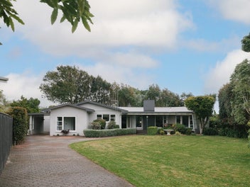 Image 1 of 34