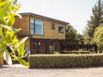 Somerset Estate | Home / Income / Lifestyle Block