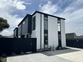 Image 1 of 17