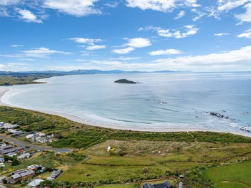 Opportunity in Sunny Taieri Mouth