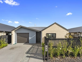 5-Bedroom Family Home - Urgent Sale