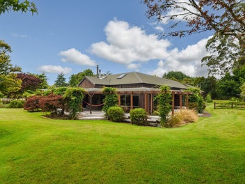 Spacious Family Home with Lifestyle in Mind