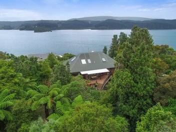 Panoramic Views - Okere Falls - Lake Rotoiti