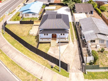 Image 1 of 20