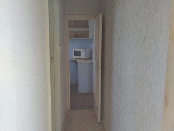 Charming 1950's gem in need of TLC