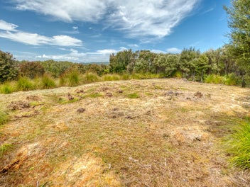 2 LOTS: North Facing with Valley & Sea Views