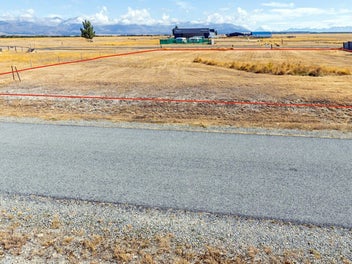 Airport section with multiple options for use
