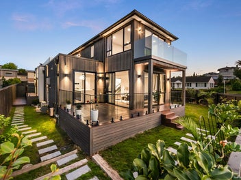 Luxury Living on the Park