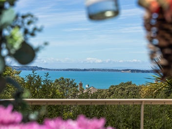 Seaviews with Style