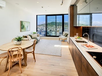 PENTHOUSE PERFECTION!