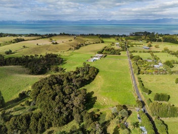 Image 1 of 28