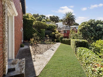 A FANTASTIC OPPORTUNITY IN A GREAT LOCATION