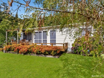 X Lease - Often Sought yet Seldom Found!!
