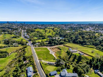 Build new in Waimea Crossing