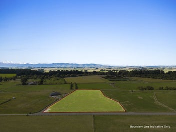 Commanding view on Tiniwhetu