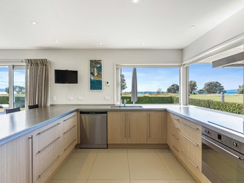 **BEACHFRONT PERFECTION**