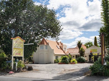 Image 1 of 39