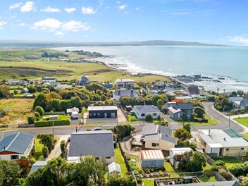 Holiday Home or Seaside Sanctuary? You Choose!