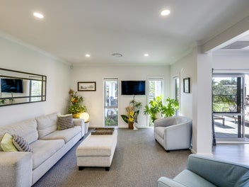 Two Luxury Homes in One - Endless Possibilities