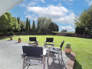 Extraordinary lifestyle with wow factor