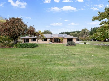 A Superb Lifestyle Opportunity