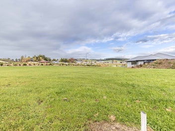 Image 1 of 8