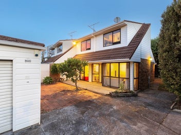 BARGAIN BUY IN CENTRAL AUCKLAND