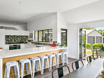 Perfect blend on Mapara Road
