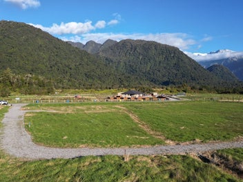 Franz Josef Mountain Views