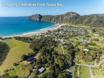 Subtropical retreat with income potential